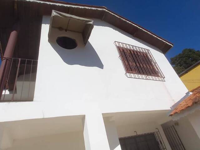 #3 - Casa para Venda em Nazaré Paulista - SP